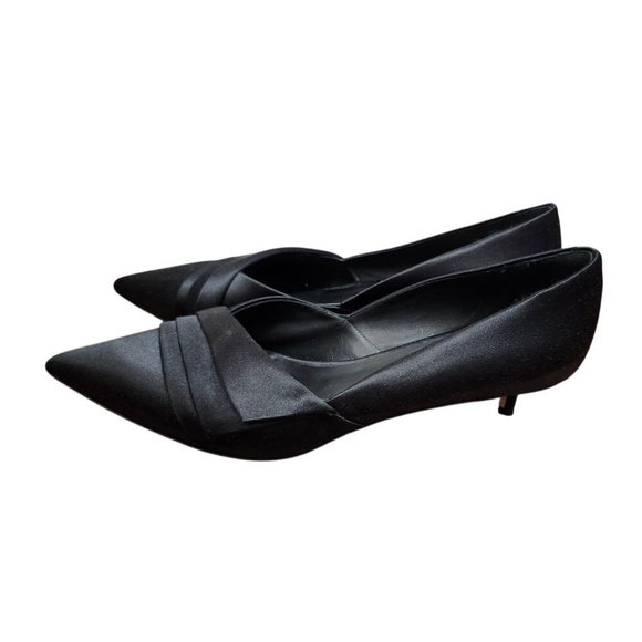 Something Bleu Brenna Kitten Heel HANDCRAFTED IN ITALY BY ARTISAN SHOEMAKERS - Picture 6 of 16